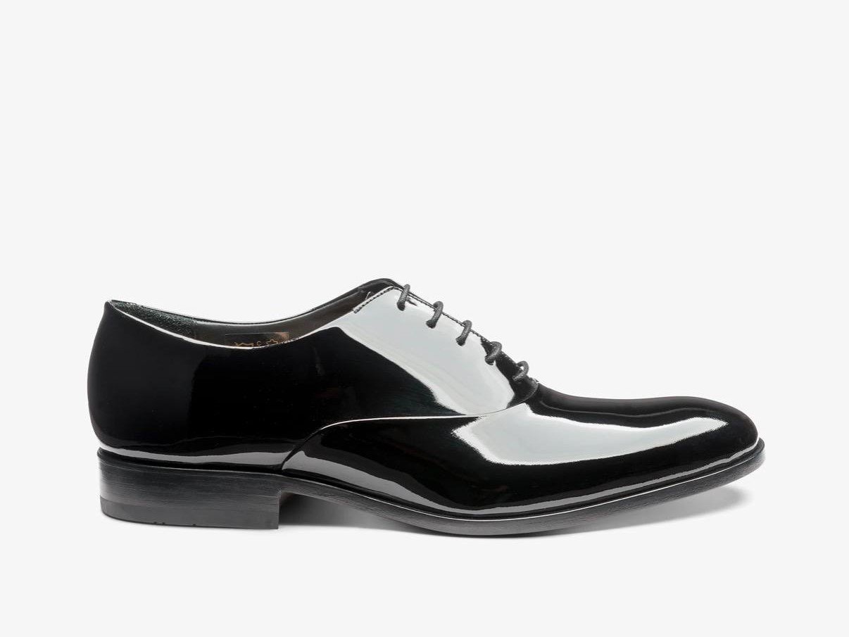 Loake Patent Black Patent Leather — мъжки обувки с лична проба във Варна